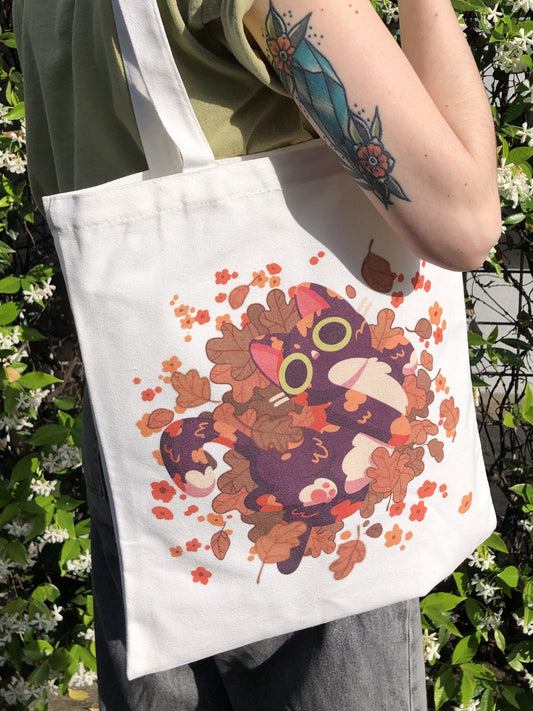 fall cat tote bag